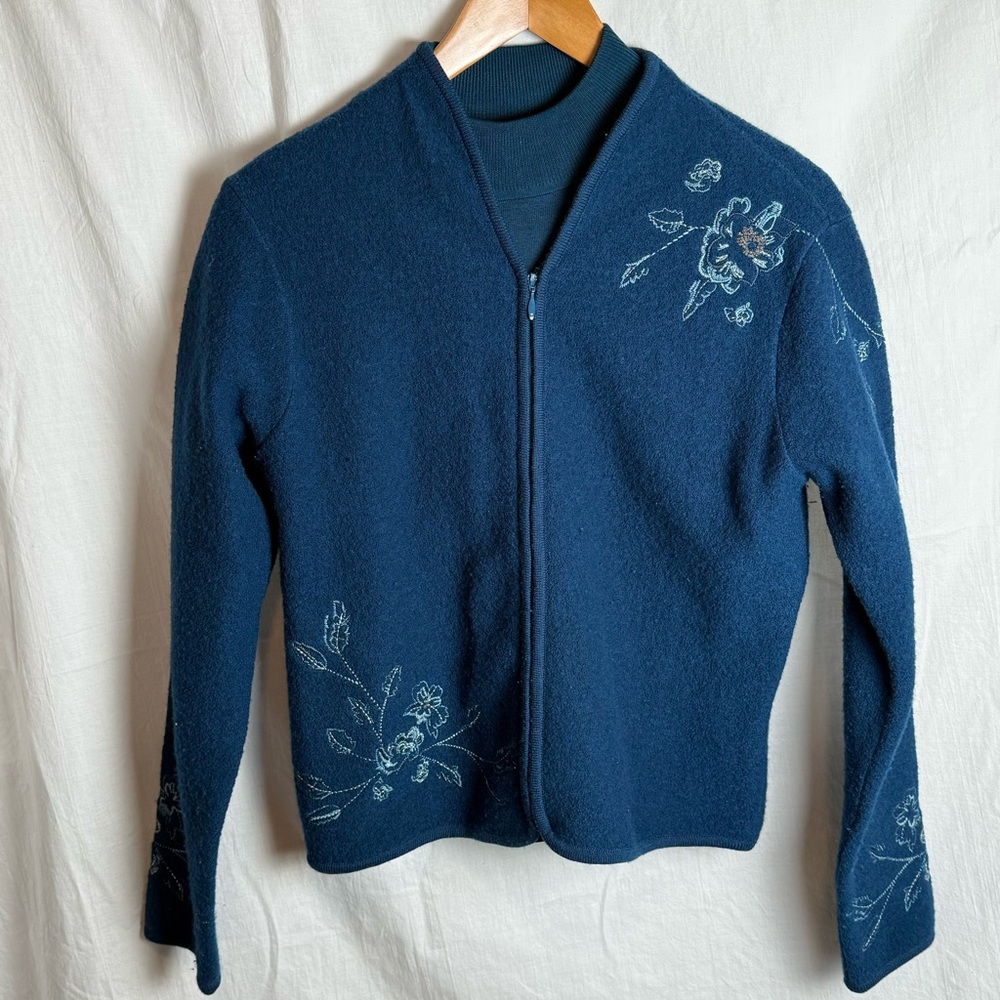 Vintage Pendleton Blue Floral Embroidered Zip-Up Sweater and Shirt